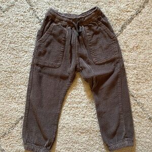 Very cozy corduroy joggers barely worn Zara